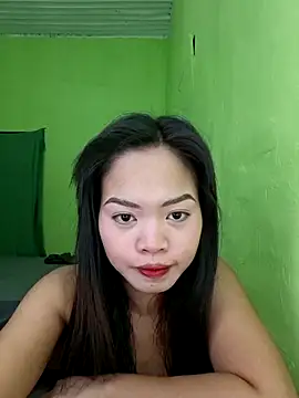 wetwarmhole4u online show from May 8, 6:32 pm