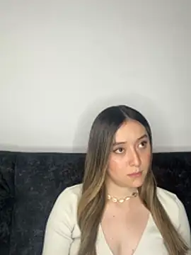 Sarisloves online show from July 23, 1:58 am