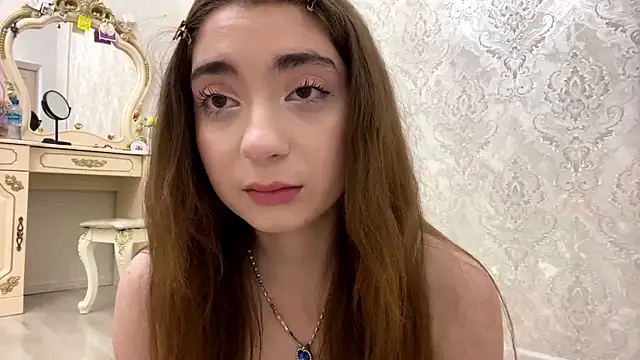 Rosie Sweety online show from June 3, 3:50 pm