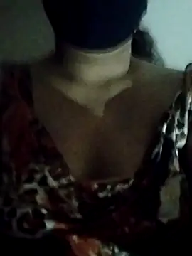 Julie Shah online show from May 12, 4:46 pm