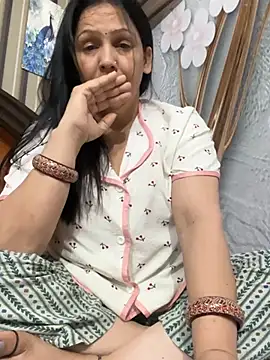 simmy14321 online show from July 9, 7:38 pm