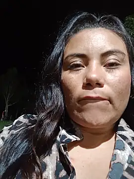 Sexy macarena outdoors online show from May 23, 1:15 am