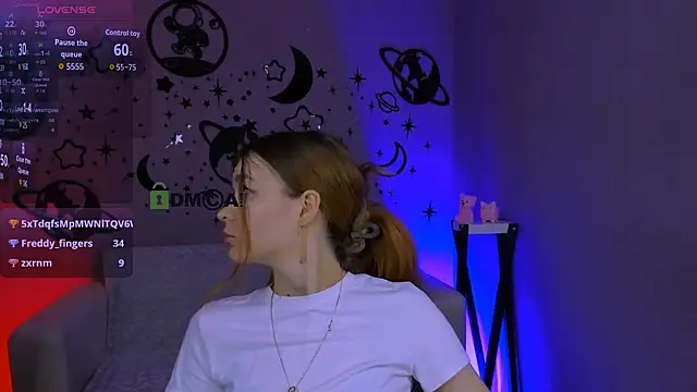 angie foxy1 online show from July 6, 11:59 am