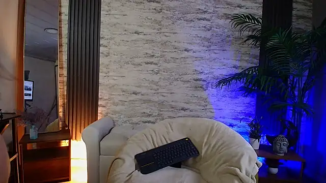 bonnie molly online show from May 16, 5:54 am