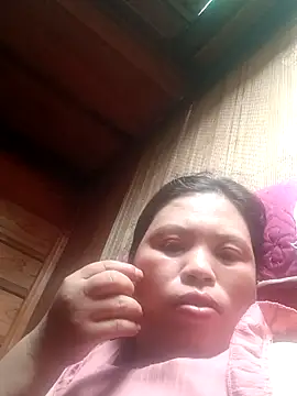 -Yeyi- online show from May 18, 4:40 am