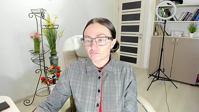 Vika73 online show from December 4, 12:51 pm