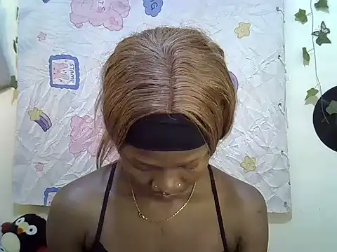 Prettytamie online show from May 21, 3:21 pm