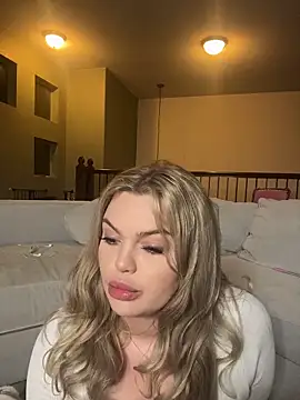 speak2summerjames online show from May 21, 9:07 am