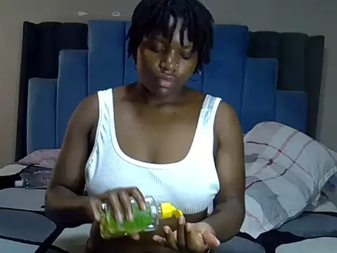 melanin moon online show from June 7, 1:07 pm