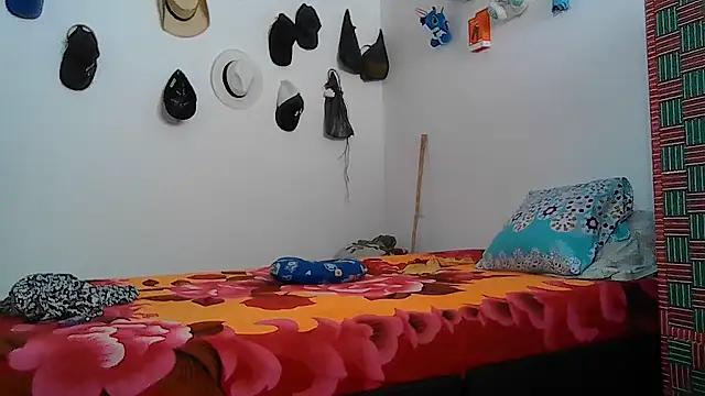 Layla-Astrum online show from June 12, 12:35 pm