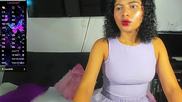 AmyPrice9 online show from June 30, 11:20 am