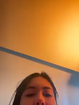 FERNANDAXX  online show from June 17, 1:01 pm
