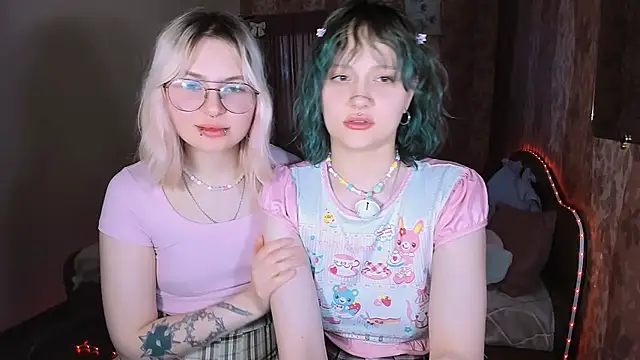 SusieMilkis online show from May 20, 2:19 am