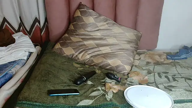 Round Booty Ebony online show from July 5, 4:34 pm
