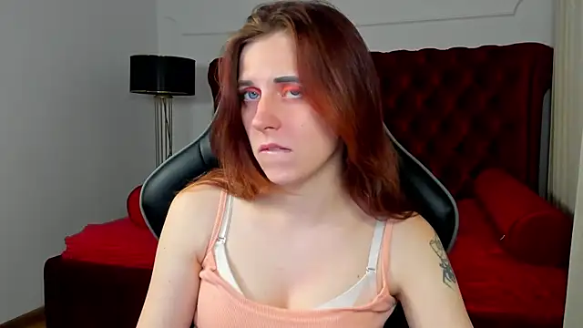 FreyaVeys online show from July 5, 5:24 am