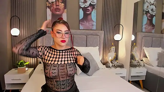 Darly Hoopers online show from June 5, 2:56 pm