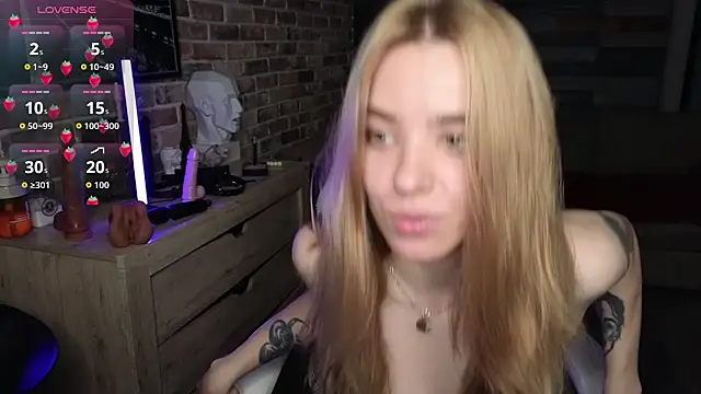 eva swetty online show from May 22, 9:35 pm