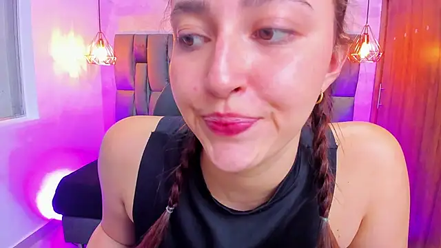 Miel ferrer online show from June 30, 1:21 pm