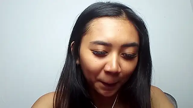 KristieOrtmann online show from June 30, 10:15 am