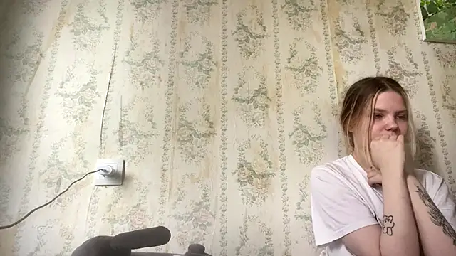 SusanaLeichty online show from July 9, 2:19 pm