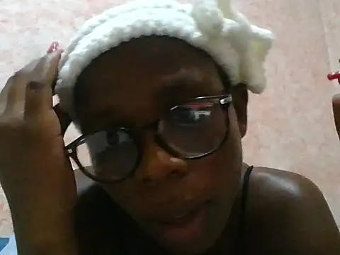 Lill freakyapple online show from July 20, 8:31 pm