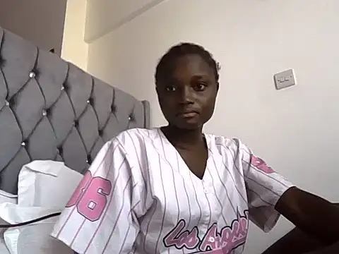 Hotgirl 2005 online show from July 2, 6:30 am