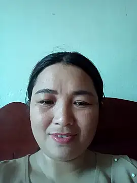 Giee00 online show from May 24, 8:46 am