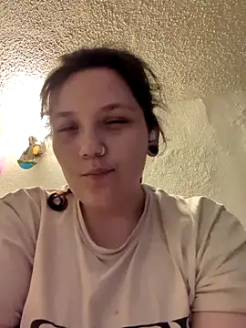 TsunamiMami69 online show from May 26, 10:58 am