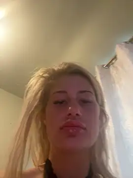 quirkyprincess online show from July 14, 8:02 pm