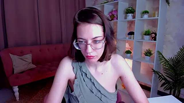 eva sicret online show from June 12, 12:57 pm