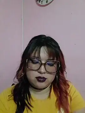 curvy latina online show from August 6, 11:22 pm