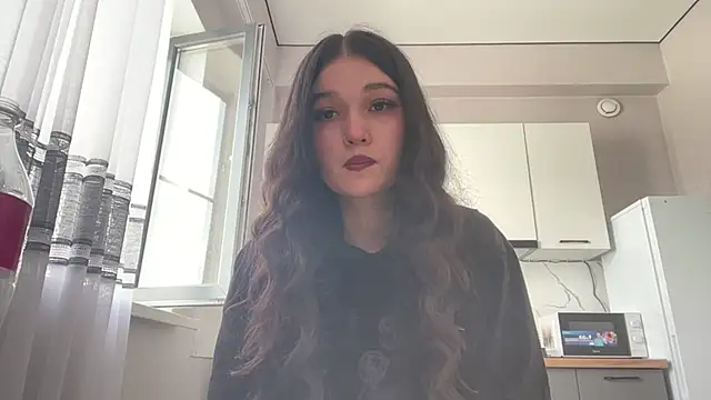 LisetteParajon online show from June 20, 5:44 am