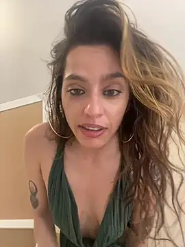 Ava Laffaire online show from May 28, 2:26 pm