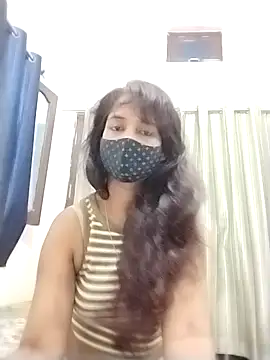 cutieNancy89 online show from July 2, 3:07 pm