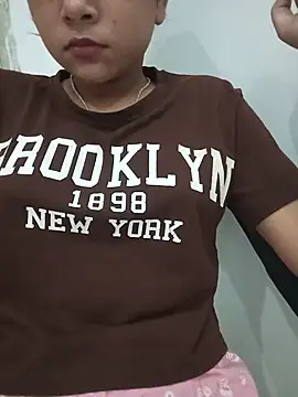 sexy Diya0 online show from June 27, 10:05 am