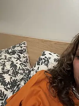 Reine Sabrina online show from June 3, 9:53 pm
