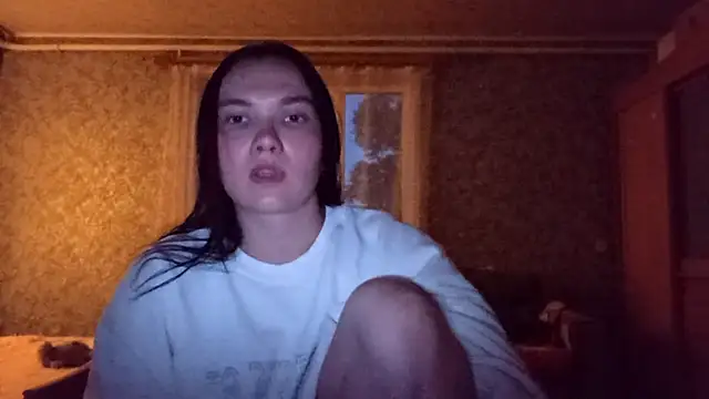 PhyllisMackert online show from May 31, 7:26 pm