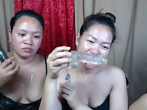 urpretty hotmama online show from July 1, 2:33 am