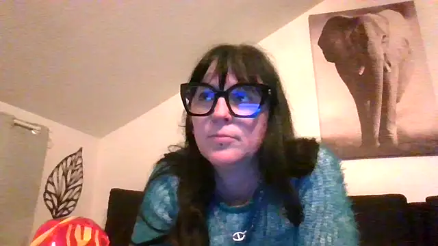 sexujuly88 online show from May 18, 9:21 pm