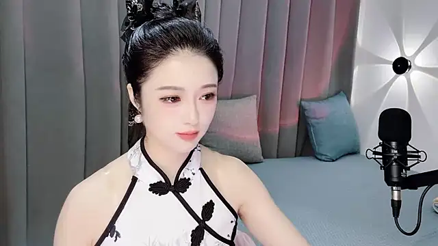Momo-Wow online show from June 13, 7:28 am