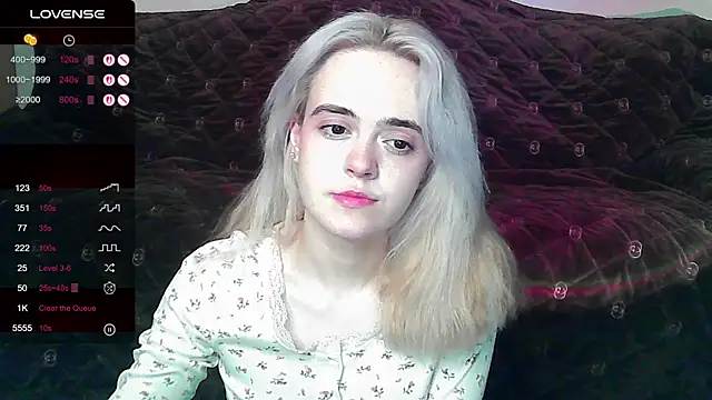 Oxcy Secret online show from June 20, 7:17 pm