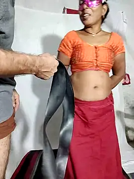 saritabhabixxx online show from July 17, 5:49 pm