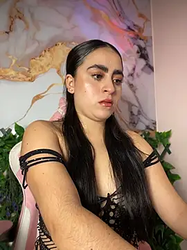LILI 911 online show from June 9, 10:42 pm