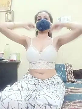 Shaina01 online show from June 7, 3:52 pm
