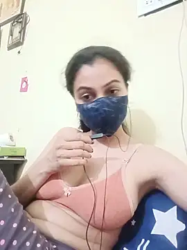 Shaina01 online show from June 22, 7:44 pm