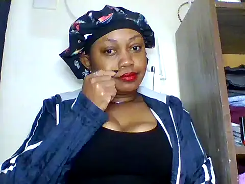 maggymiss online show from July 10, 7:20 am