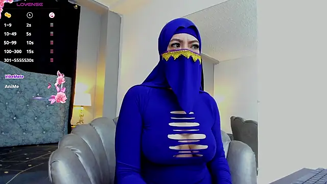 aisha 66 online show from August 6, 12:23 pm