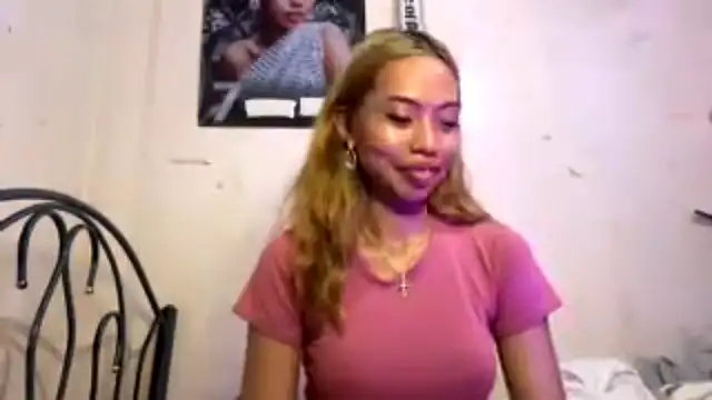 GlenniePuett online show from June 10, 4:16 pm