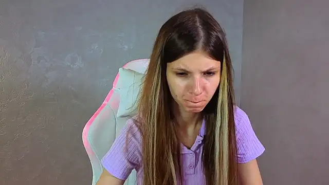 Audreybellamy online show from June 15, 10:59 am