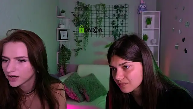 kiaraa belle online show from June 23, 9:51 am